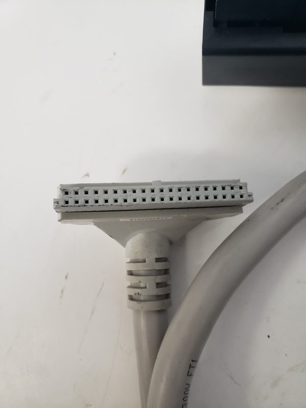 Модуль ввода-вывода Allen-Bradley 1492-CABLE010Y