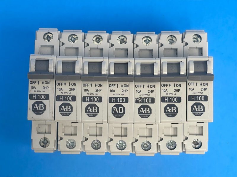 Автоматический выключатель Allen-Bradley 1492-CB1H100