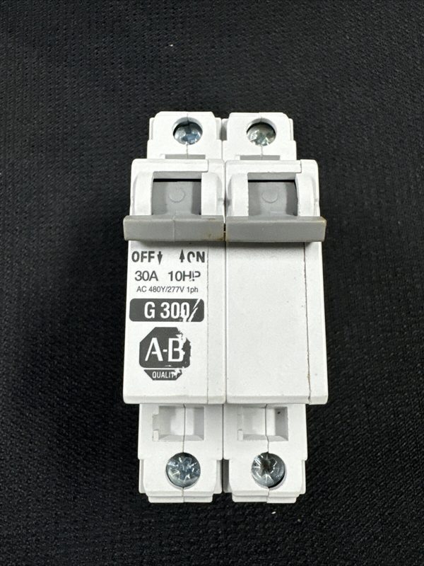Автоматический выключатель Allen-Bradley 1492-CB2G300