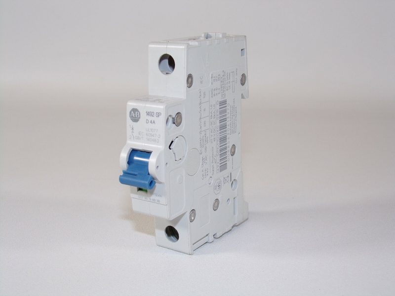 Автоматический выключатель Allen-Bradley 1492-SPM1D040