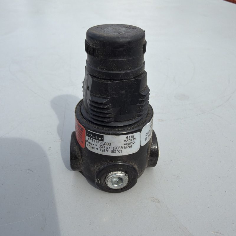 Регулятор давления Parker 14R111FCL030