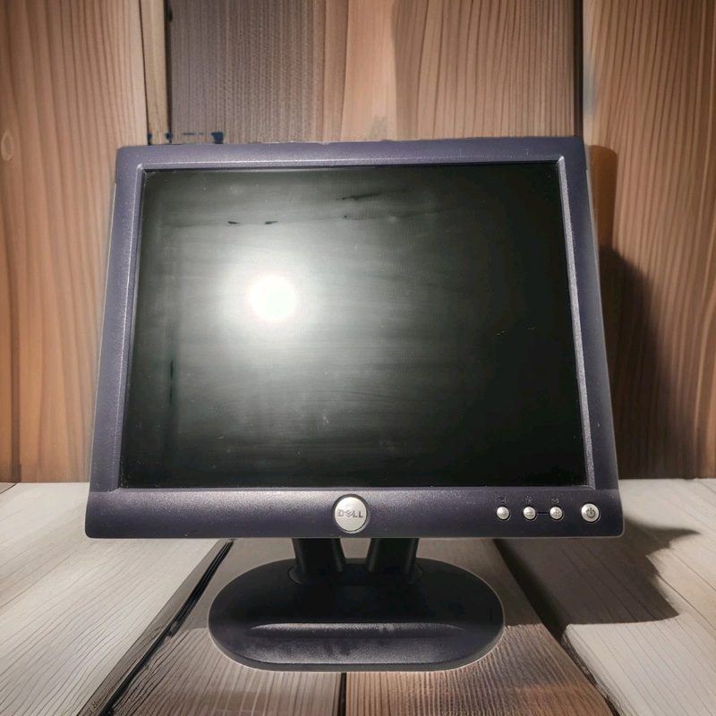 Монитор Dell 1503FP