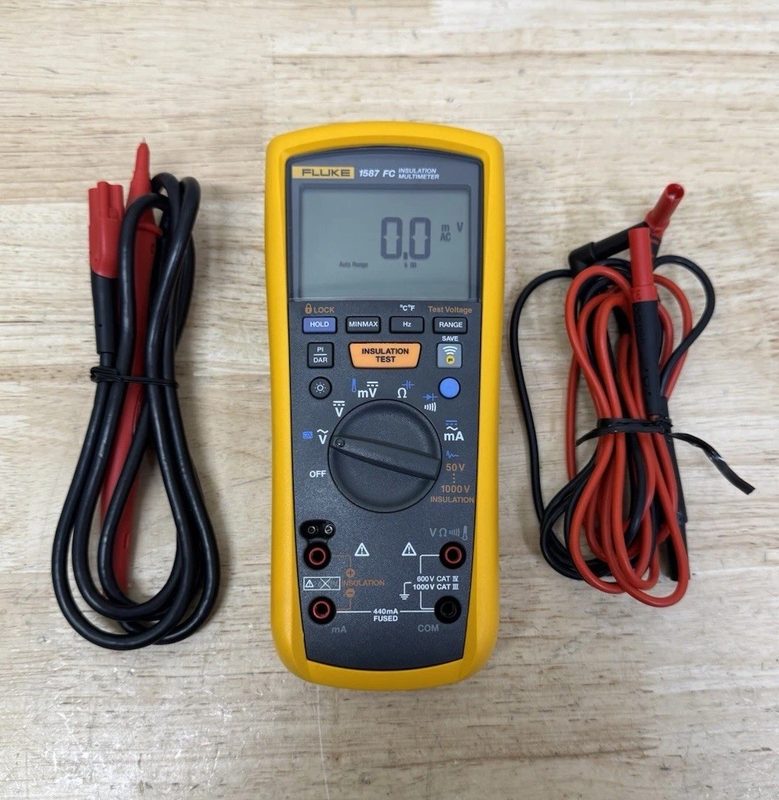 Мультиметр Fluke 1587FC