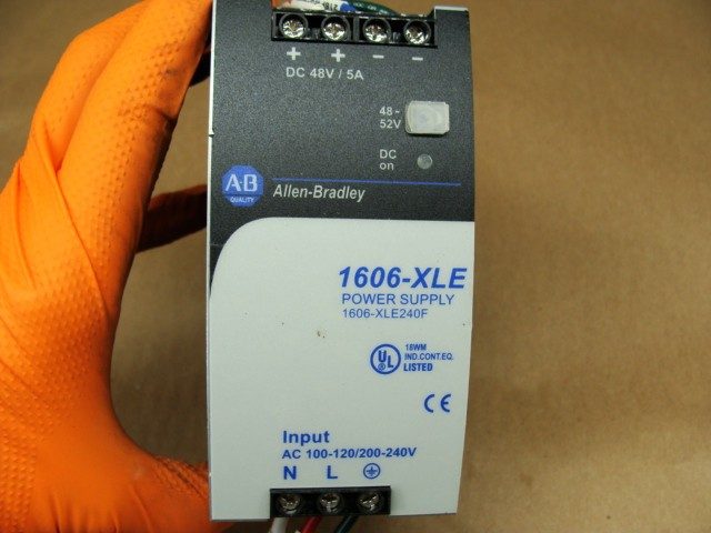 Блок питания Allen-Bradley 1606-XLE240F