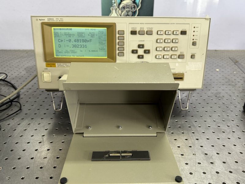 Тестер Keysight 16065A