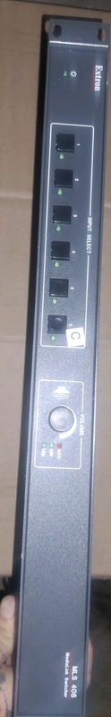 Видеокоммутатор Extron 1608-SA