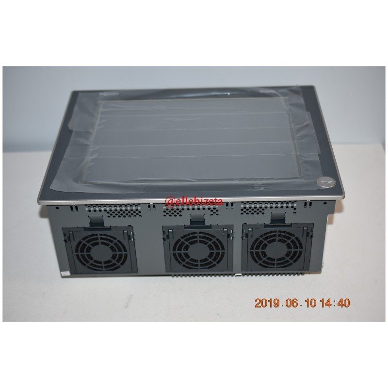 Промышленный компьютер Schneider 172CB46K00N00