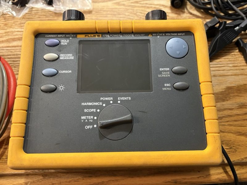 Тестер Tektronix 1735