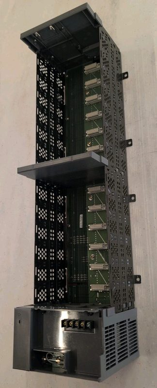 ПЛК Allen-Bradley 1746-P2