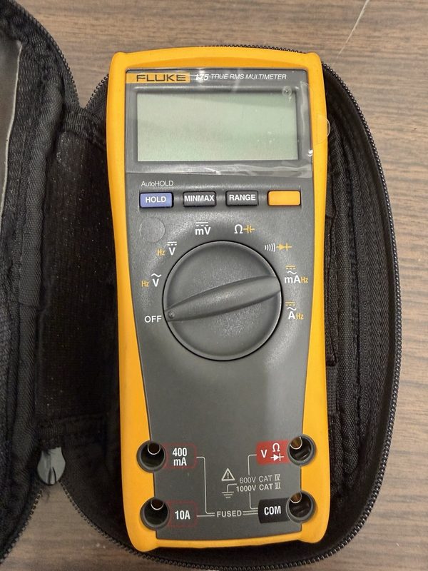 Мультиметр Fluke 175