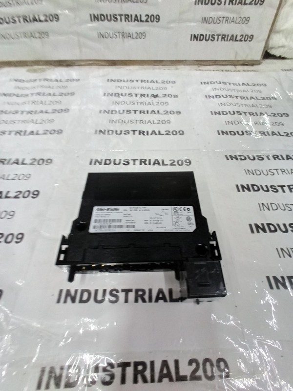 IIoT-устройство Allen-Bradley 1756-0B16E