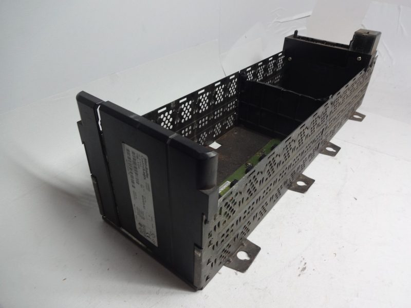 ПЛК Allen-Bradley 1756-A13