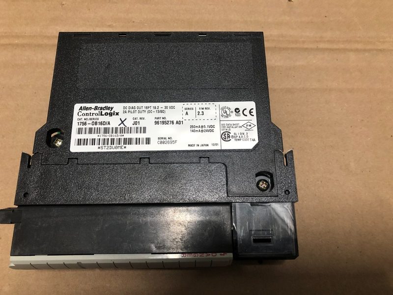 Модуль ввода-вывода Allen-Bradley 1756-OB16D/A