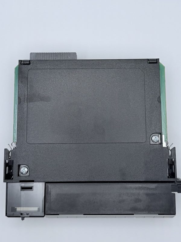 Модуль ввода-вывода Allen-Bradley 1756-OB16I/A