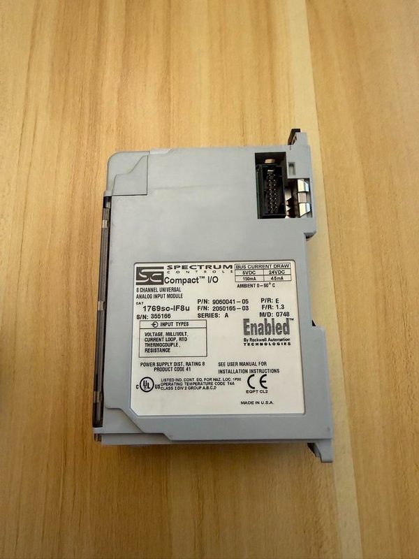 Модуль ввода-вывода Allen-Bradley 1769SC-IF8U