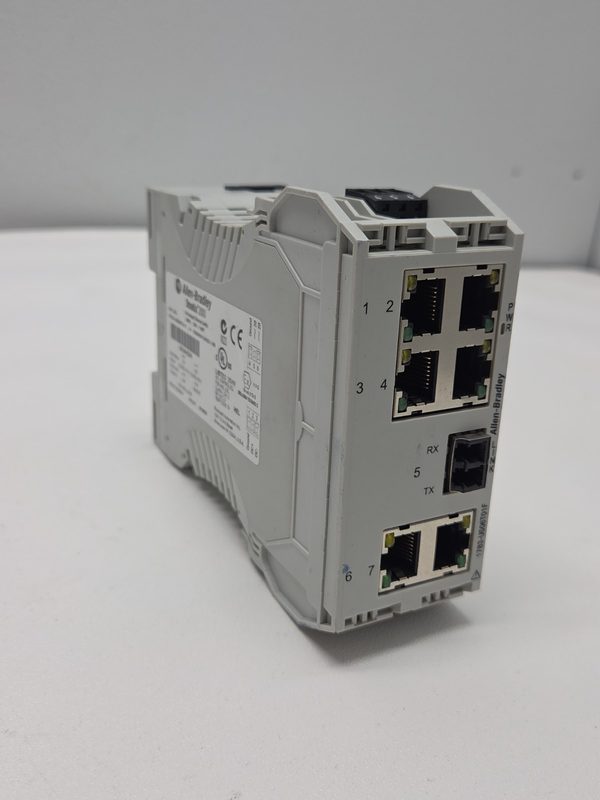 Коммутатор Allen-Bradley 1783-US06T01F