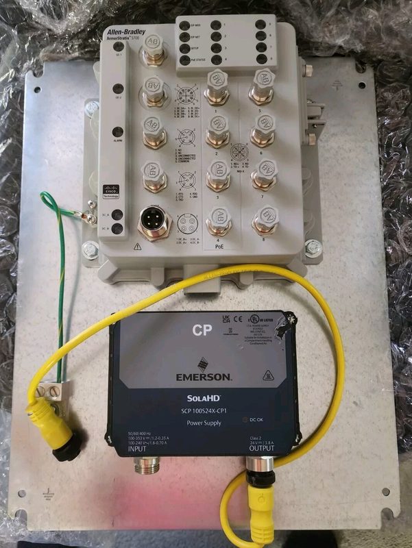 Коммутатор Allen-Bradley 1783-ZMS4T4E2TGP