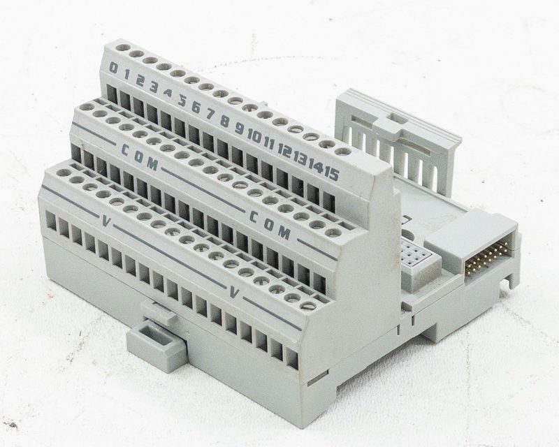 Модуль ввода-вывода Allen-Bradley 1794-TB3