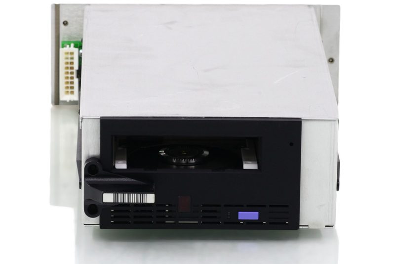 Ленточный привод IBM 18P8159