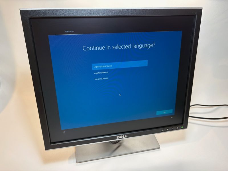 Монитор Dell 1907FPT