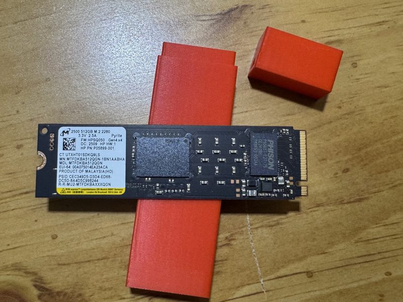 SSD-накопитель Micron 1BN1AABH