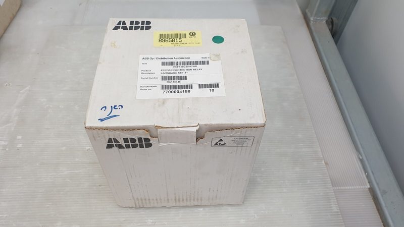 Реле защиты ABB 1MRS050692C