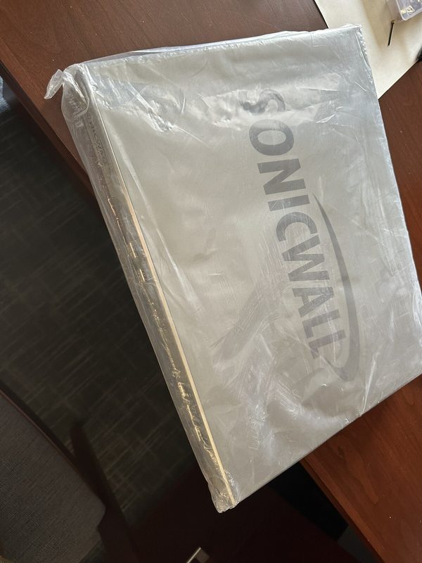 Межсетевой экран SonicWall 1RK21-072