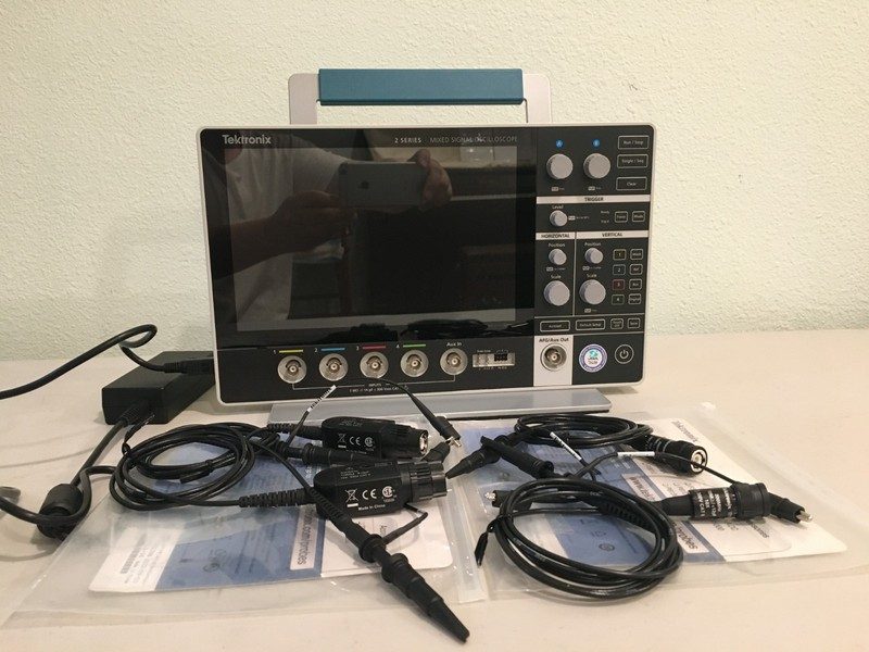 Осциллограф Tektronix 2-BW-500