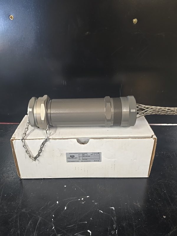 Электронный компонент Amphenol 2020-310PN