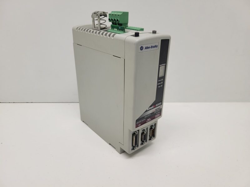 Сервопривод Allen-Bradley 2094-AMP5-S
