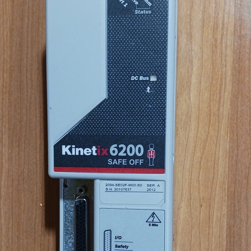 Сервопривод Allen-Bradley 2094-SE02F-M00-S0