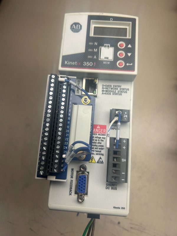 Сервопривод Allen-Bradley 2097-V33PR1-LM