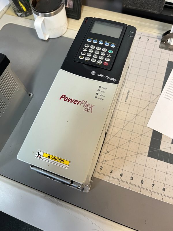 Частотный преобразователь HPE 20BD5P0A3AYNANB0