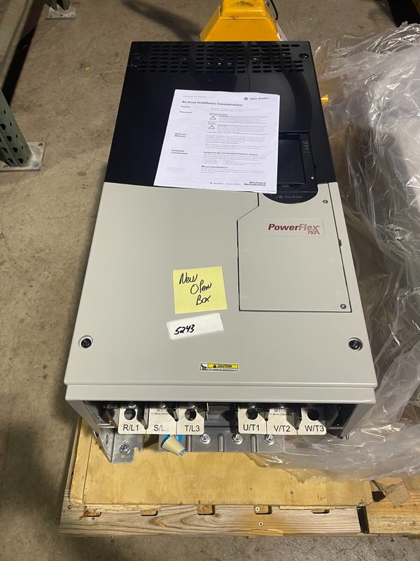 Частотный преобразователь Allen-Bradley 20F1ANC302JN0NNNNN