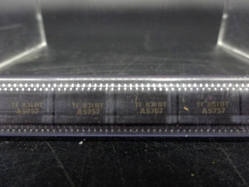 Микросхема 20SOIC