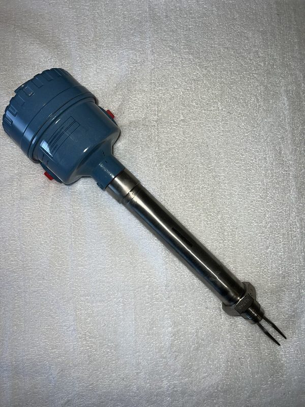 Датчик уровня Rosemount 2130DA9ES9NNNA00001E5Q4Q8P1