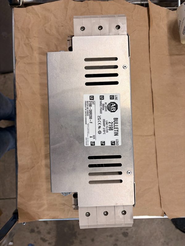 Сервопривод Allen-Bradley 2198-DBR200-F
