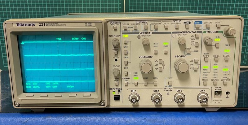 Осциллограф Tektronix 2216