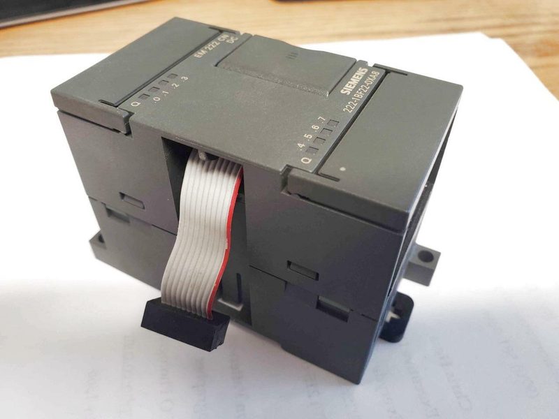 ПЛК Siemens 222-1BF22-0XA8