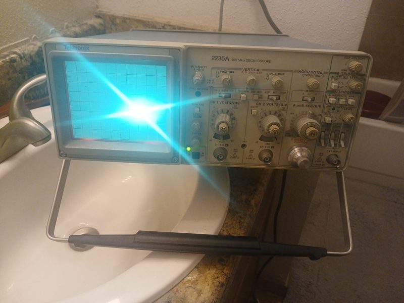 Осциллограф Tektronix 2235A