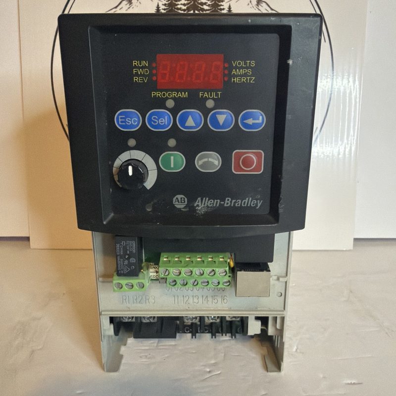 Частотный преобразователь Allen-Bradley 22A-A9P6N103