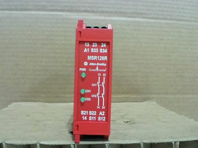 Реле безопасности Allen-Bradley 230VAC-NEW