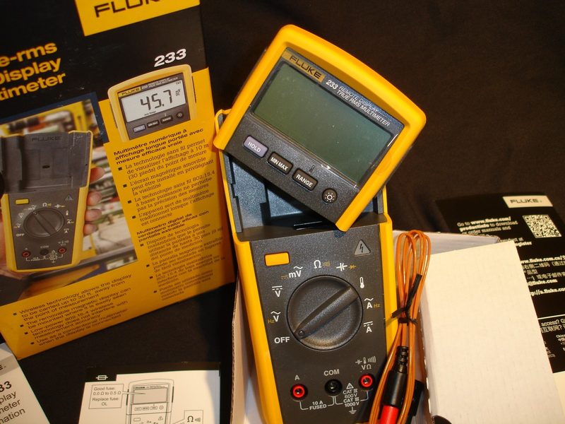 Мультиметр Fluke 233
