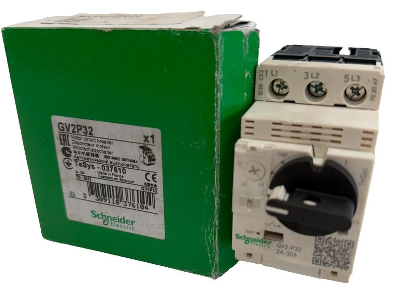 Автоматический выключатель Schneider 24-32AMP