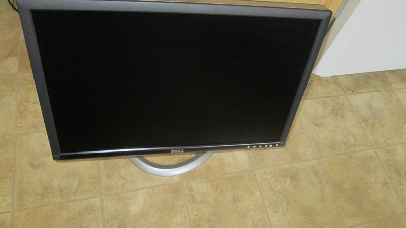 Монитор Dell 2405FPW