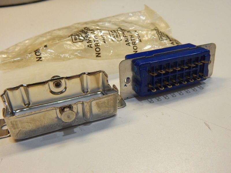 Разъём Amphenol 26-4401-16S