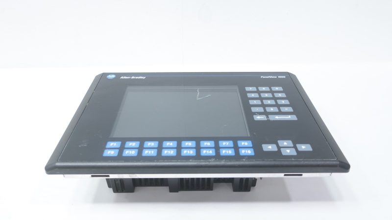 Панель оператора Allen-Bradley 2711-K10C3