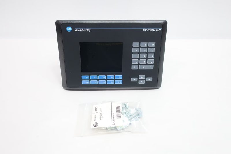 Панель оператора Allen-Bradley 2711-K6C3