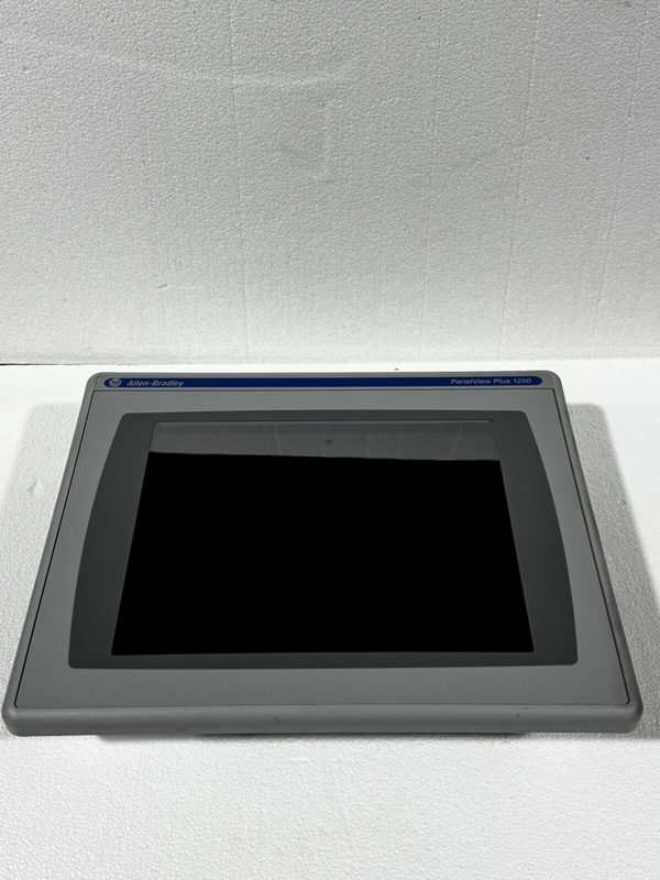 Панель оператора Allen-Bradley 2711P-RDT12C