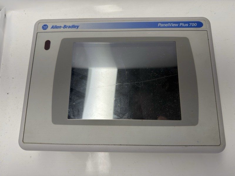 Панель оператора Allen-Bradley 2711P-T7C4B1